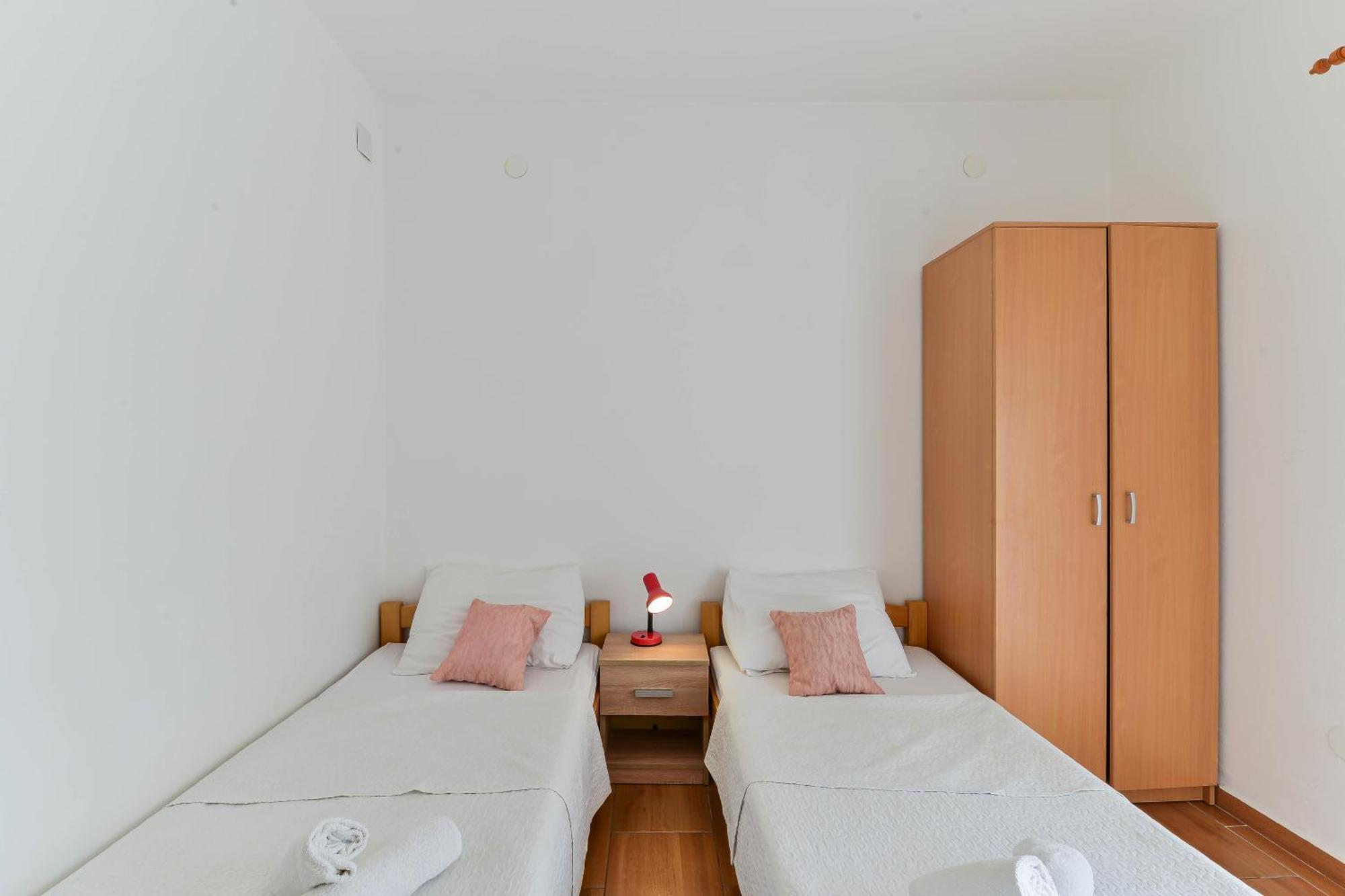 Apartments Citrus Turanj Exterior photo