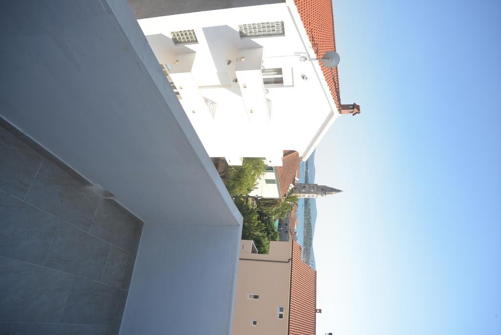 Apartments Citrus Turanj Exterior photo
